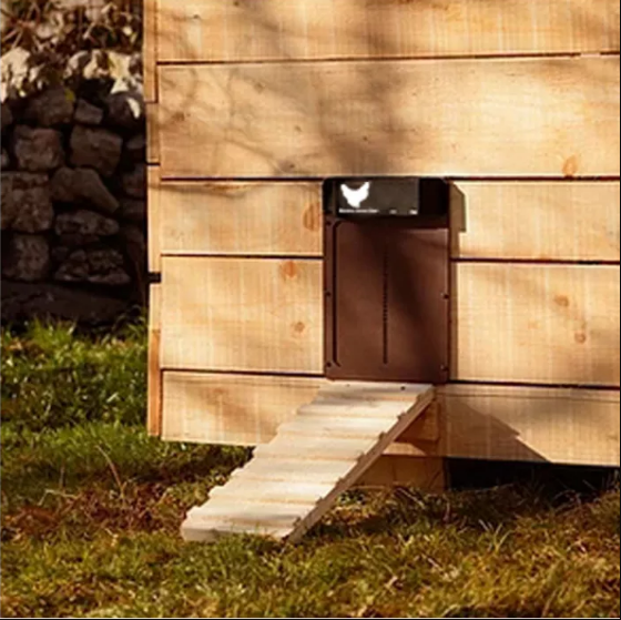 CluckGuard Pro - Automatic Chicken Coop Door