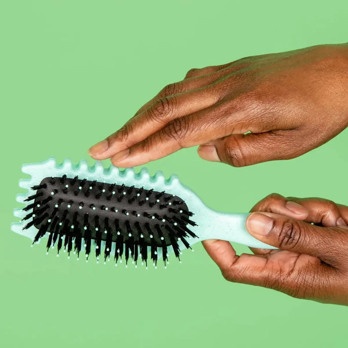 CurlSculpt Pro - Curl Defining Brush