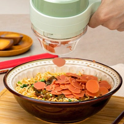 VegiTwist Pro - Portable Vegetable Slicer and Blender