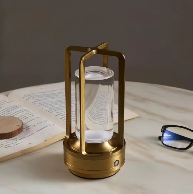 Nova Arc - Crystal Table Lamp