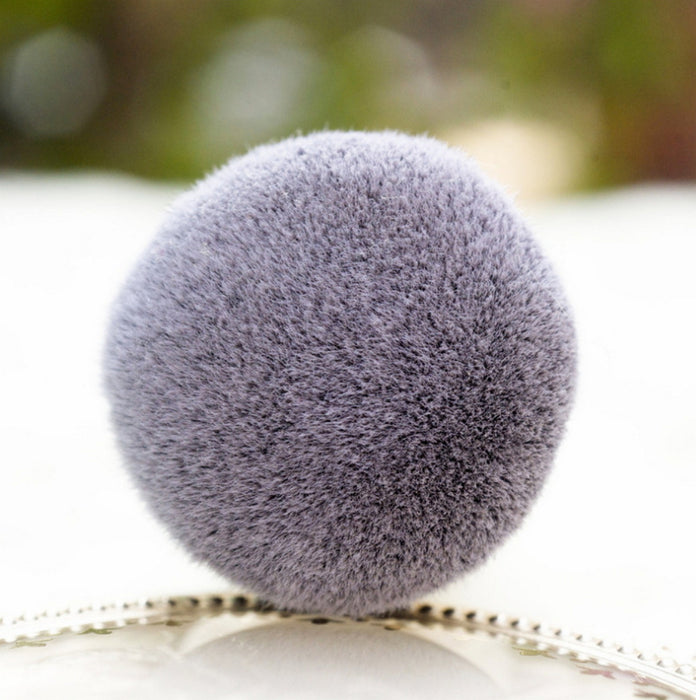 EvenGlo Chic - Flat Top Foundation Brush